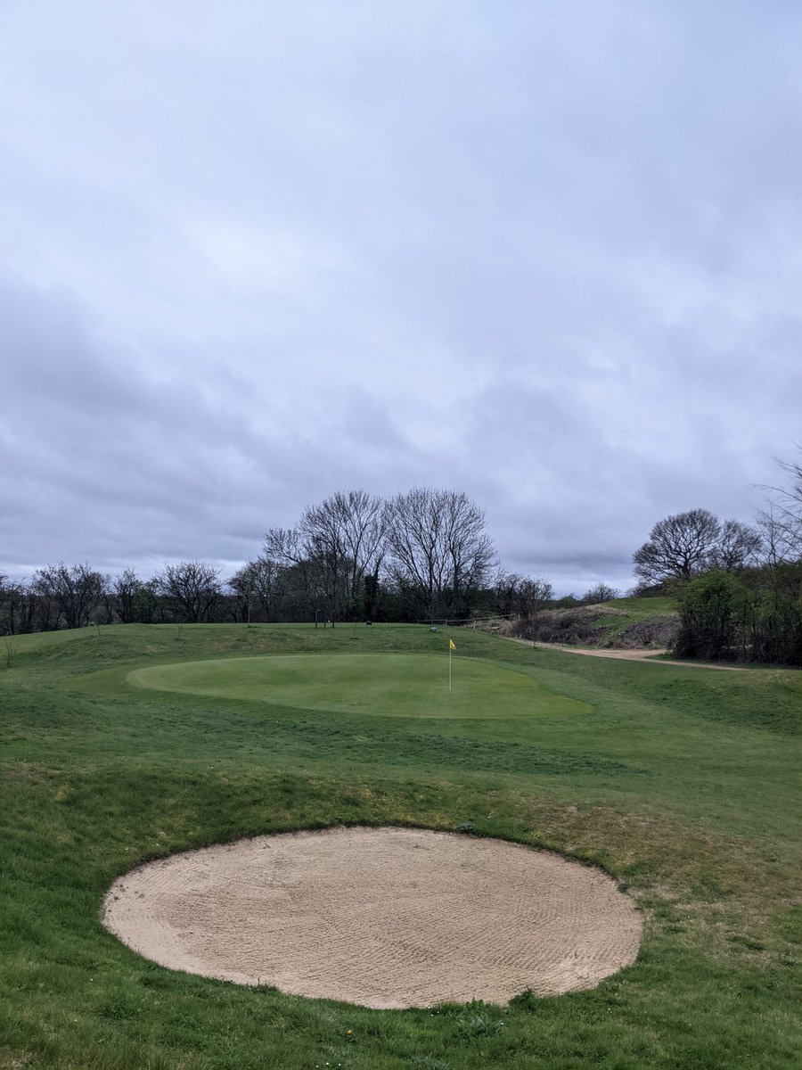 Academy course all set for the societies 9 Hole warm up before their food and the 18 Hole this afternoon.

<a href="/HeadGK_CGC/">Adam Henderson</a>
<a href="/CaddieshackLtd/">Caddieshack Ltd</a> <a href="/IrishinLuton/">Luton Irish Forum</a>
<a href="/CaddingtonBiz/">Caddington.biz</a>
<a href="/CaddingtonFC/">Caddington Football Club</a>

#societygolf #Caddingtongolfclub #caddington