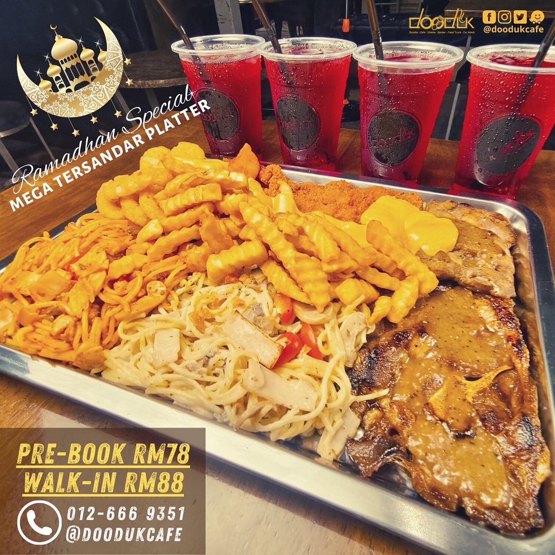 doodukcafe's tweet photo. Ramadhan Special Promo hanya di @doodukcafe:

1. MEGA ‘Tersandar’ PLATTER 

Pre-book RM78, walk-in RM88

2. Ramadhan Berbuka Promo RM 9.90

Pre-book di 0126669351 untuk booking buka puasa dengan kami!

#jomdooduk 😄

Lokasi : TTDI Jaya, Shah Alam U2 
Grabfood/Shopee: doodukcafe https://t.co/5u2ic2F8Ft