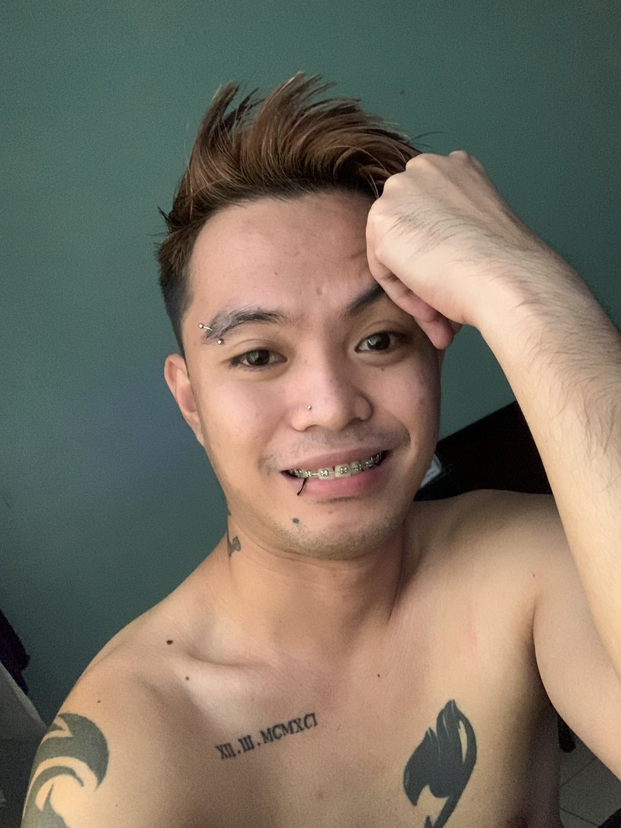 GrayGosiengfiao's tweet photo. Kanang Lose streak ka sa ML 😅 #HelloRD #Altercebu ##alterdavao #altermanila eme 😅 https://t.co/5xtszEJ6Bm