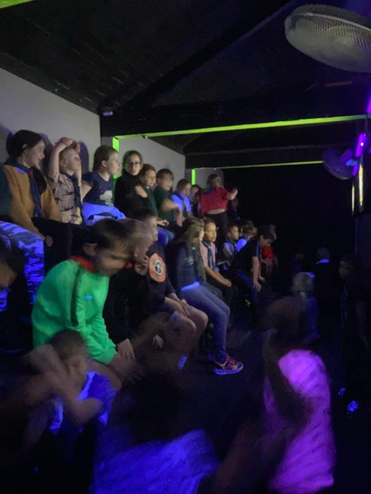 Thanks to everyone who joined in the epic battles at LaserZone #Huddersfield yesterday evening for our Jubilee Fundraiser - we hope you all had a zapping time!

A special thank you to Gillian for organising the event 👏