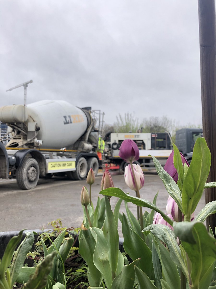 CodyDock's tweet photo. Concrete pouring for the Rolling Bridge! ⚙️🌷
#Heritage #StructuralEngineering #Design #Rivers #EastLondon #RollingBridge
@cake_industries @PriceandMyers @TomRandallPage @DefraGovUK @HeritageFundL_S https://t.co/8d5gxT1a6t
