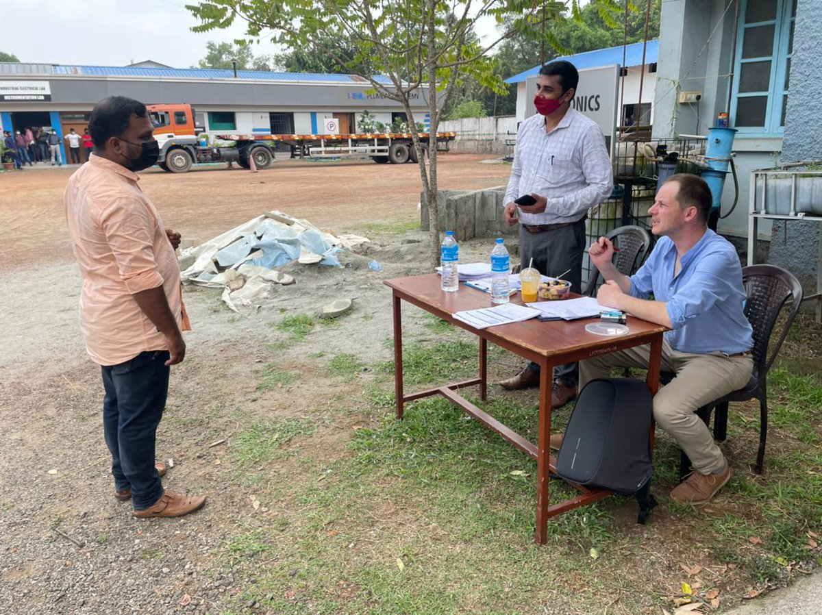 hrinewdelhi's tweet photo. Another successful interview held at HR International in Kochi, Kerala of Trailer Drivers - LITHUANIA, EUROPE. Together with the Lithuania group, HR International looks forward towards a flourishing future.
#TrailerDrivers #DriverJobs #Kochi @hrinewdelhi @HRInternationa6 https://t.co/e6N7DyXkM9