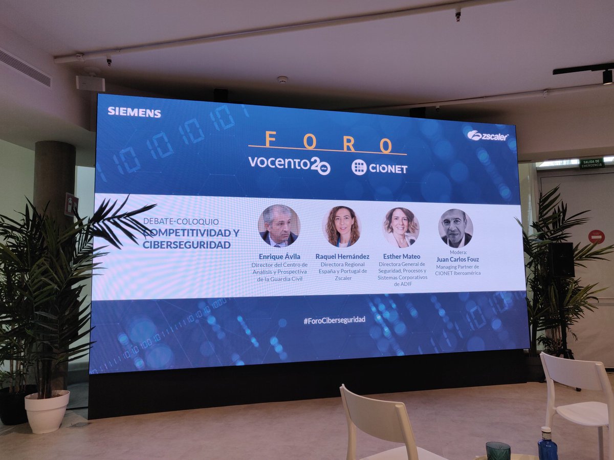 Fernando_Esteve's tweet photo. Continúa el #ForoCiberseguridad, sobre #competitividad y #ciberseguridad , tratando el surgimiento de nuevas formas de #crimen en el #Internet y el #Metaverso, y la #inversión en #Seguridad, #cultura y #talento @CIONET @Vocento @guardiacivil @zscaler @Adif_es https://t.co/7FsmP23c4l