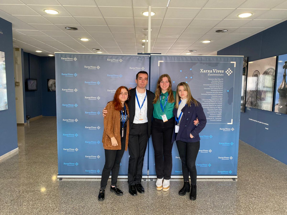 Xarxa Vives d'Universitats tweet media