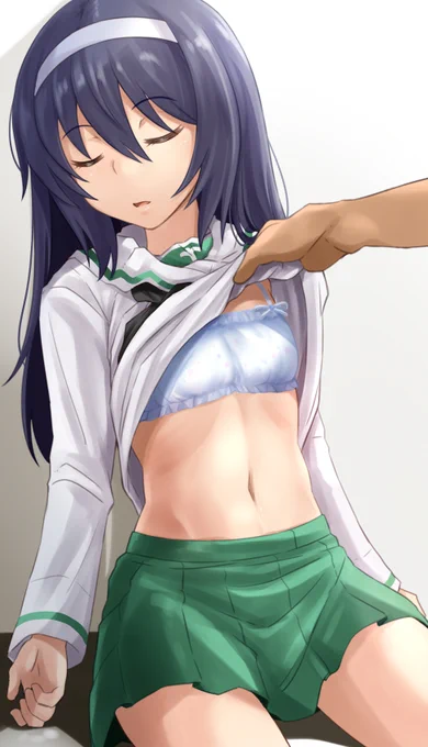 麻子さんの寝てる隙にお腹を…👀 