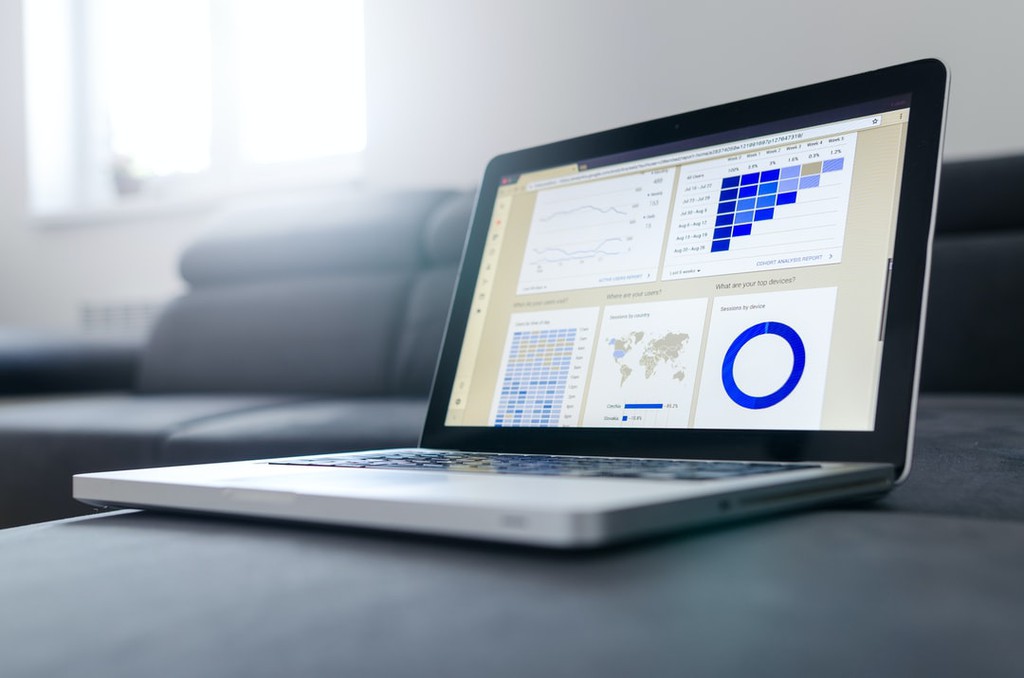 Increases team connectivity and communication and no need to carry more devices along- If a situation arises for an employee to go on a site visit, then, in that case, s/he can stay in touch with the team members.

▸ lttr.ai/uzy3

#DigitalTransformationStrategy