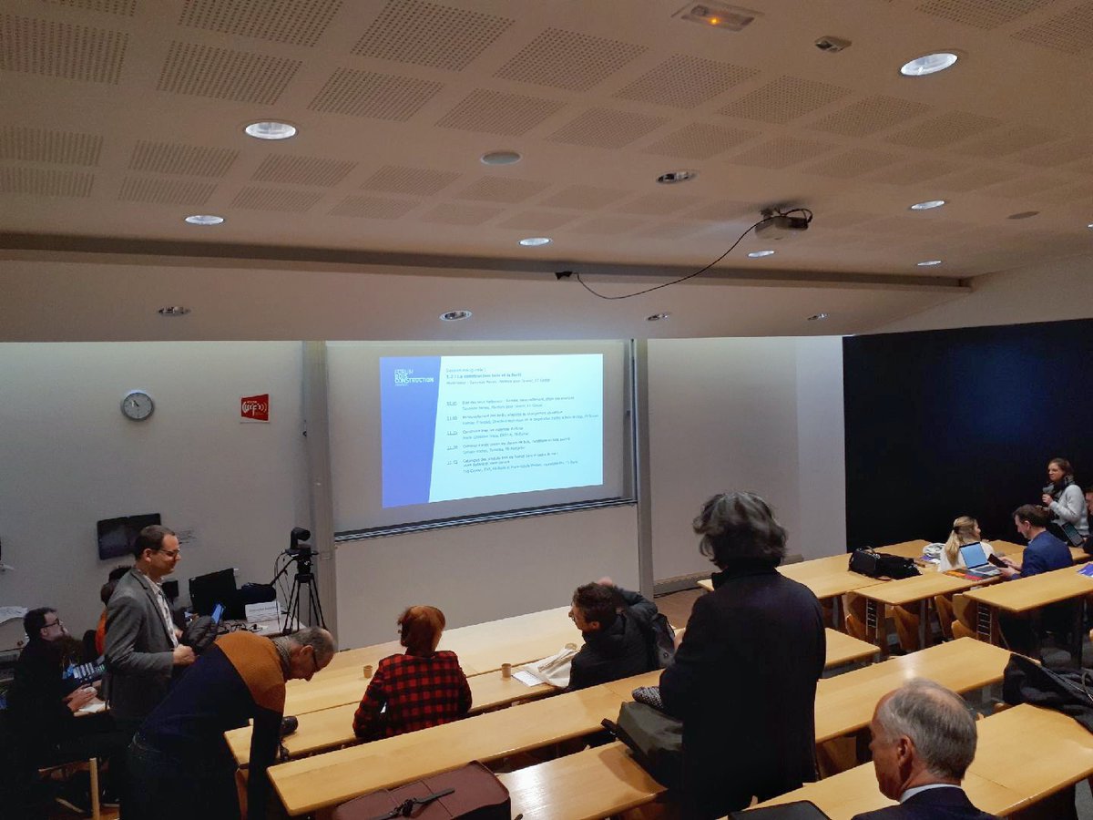 Ouverture de la Session inaugurale 1.2 sur le thème « La construction #bois et la #forêt »

🌲 On parle du renouvellement de la forêt, des essences pour les #ConstructionBois de demain et de @boisdefrance 

👉 Rdv salle 2012

#FBC2022 #FIBC #Decarbonisation