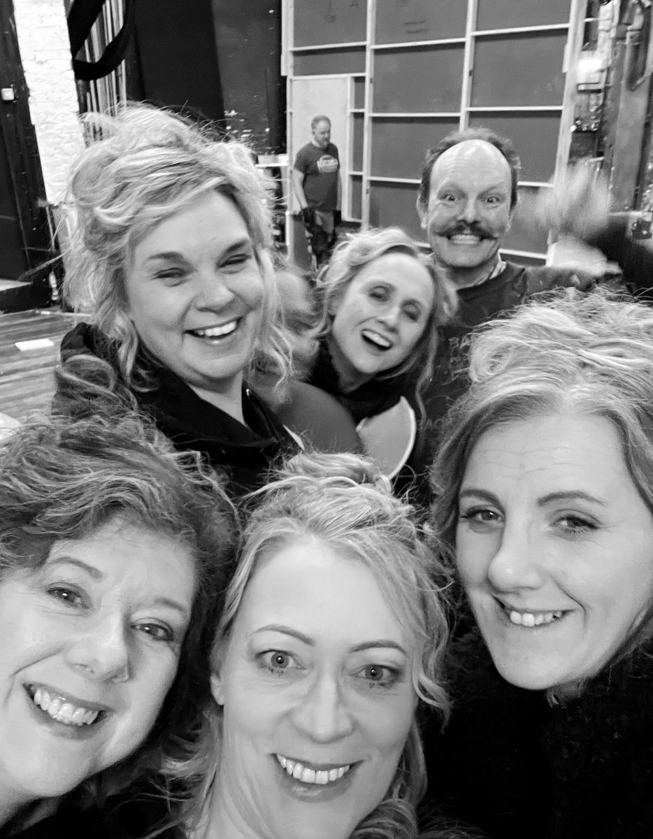 Manx_Ops's tweet image. Often sad to say goodbye to a production.. getting out time, props, lights costumes all packed &amp;amp; gone.. we make it fun 🤩🚚📦