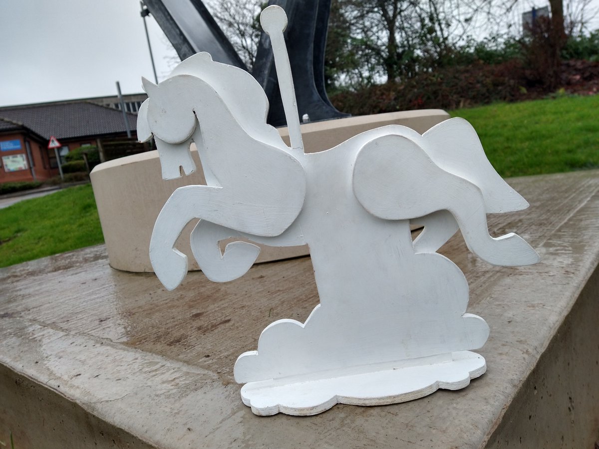 AirArtsUHDB's tweet photo. First Big Burton Carousel sculpture workshop today at Queen's Hospital Burton!
12-2pm drop-in outside the canteen at QHB.
Work with local artist Simon Watson on our design.
#teamuhdb #makingtrails #bigburtoncarousel
#hospitalarts #hereforculture https://t.co/r2TXzDUugC