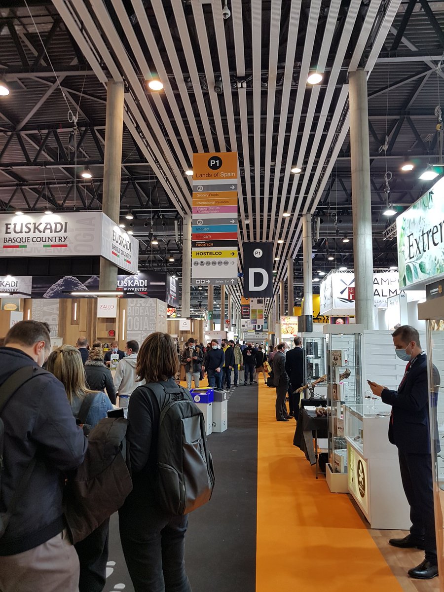 PaturpatScoop's tweet photo. Seguimos en #Alimentaria2022.
Recuerda que te esperamos en el pabellón 1, stand D650-13 con nuestras #patatas de #Vgama.
#LandsofSpain #EuskadiBasqueCountry https://t.co/lxudF56iL3
