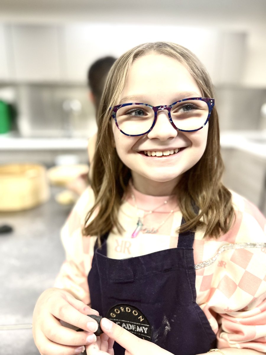 Isla's smiles tweet media