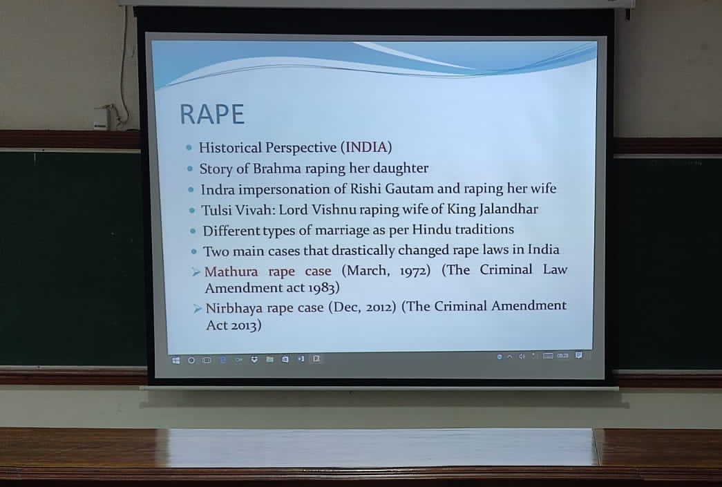 AskAnshul's tweet image. This is what is being taught to students at Aligarh Muslim University (AMU).

Now, when the content leaked on social media, AMU directed Associate Professor Dr Jitendra Kumar to submit his reply on the matter within 24 hours.