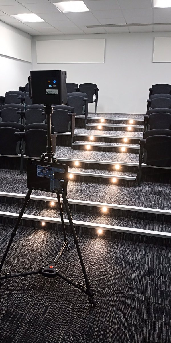 VirtualRev360's tweet image. It's a busy day at The Manchester College 😁