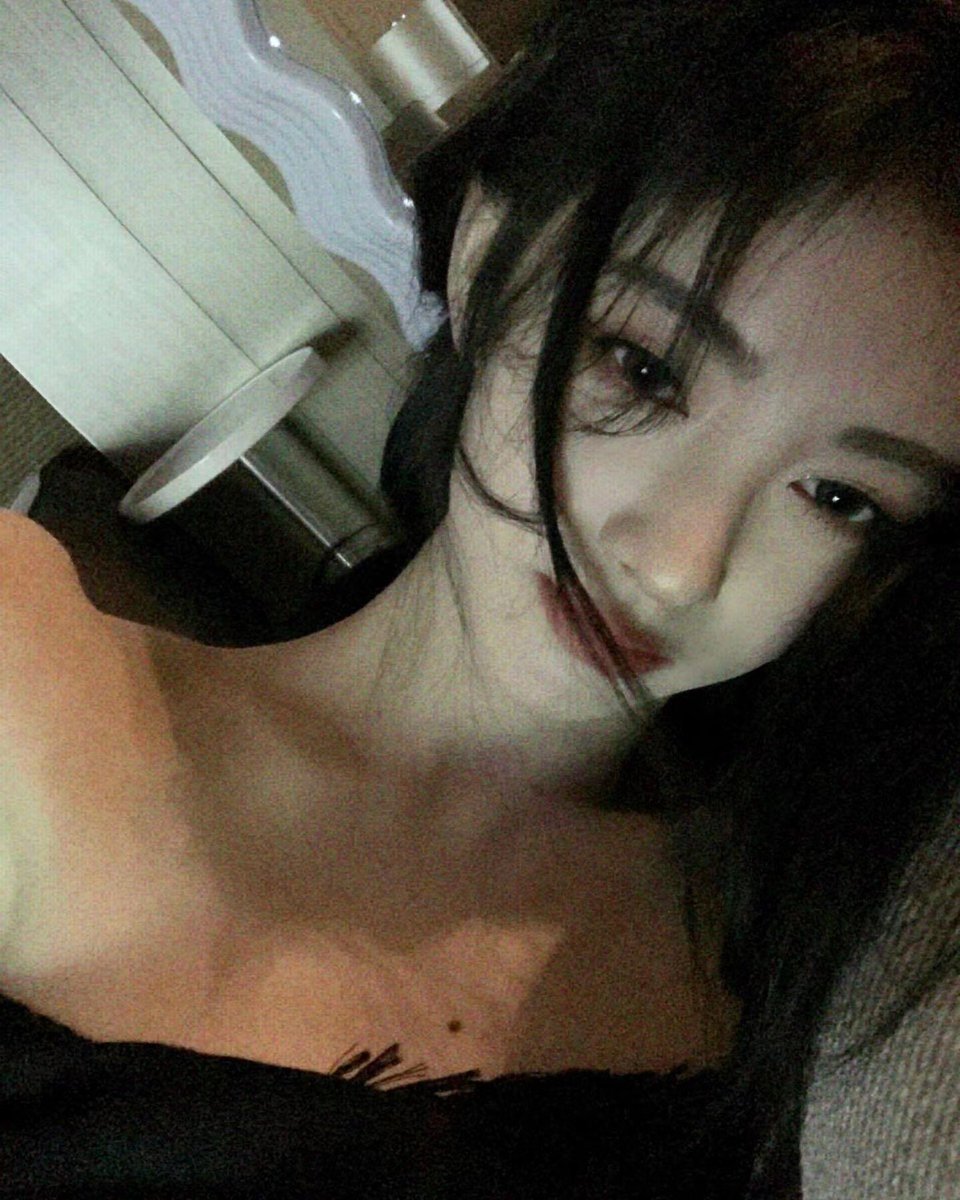 jujingyi__kiku's tweet photo. https://t.co/KTn2ngXlSK