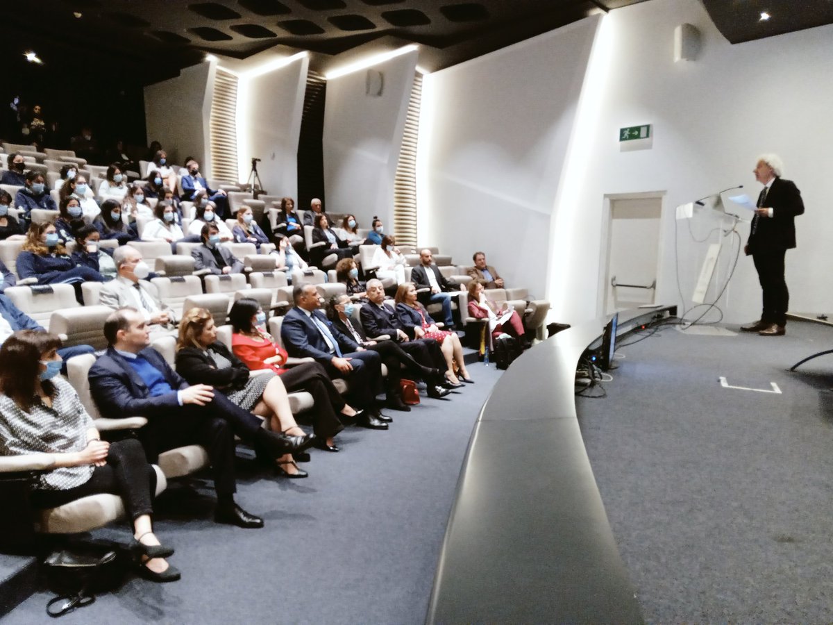 Plaisir d'accueillir à <a href="/ESABeirut/">ESA Business School</a> l’ouverture de <a href="/LaSemaineduSon/">La Semaine du Son</a> #Liban et 2 conférences : 'le plaisir d'entendre' &amp; ‘son et cinéma'.

Merci <a href="/UNESCOBEIRUT/">UNESCO BEIRUT</a>  <a href="/PierreAnhoury/">Pierre Anhoury</a>, C.Hugonnet et l'ensemble des partenaires <a href="/MeheLebanon/">MEHE_Lebanon</a> <a href="/USJLiban/">USJ</a> <a href="/AUB_Lebanon/">American University of Beirut</a> <a href="/BBIMF/">Beirut and Beyond</a> <a href="/RanaEiddbstudio/">Rana Eid MPSE</a>