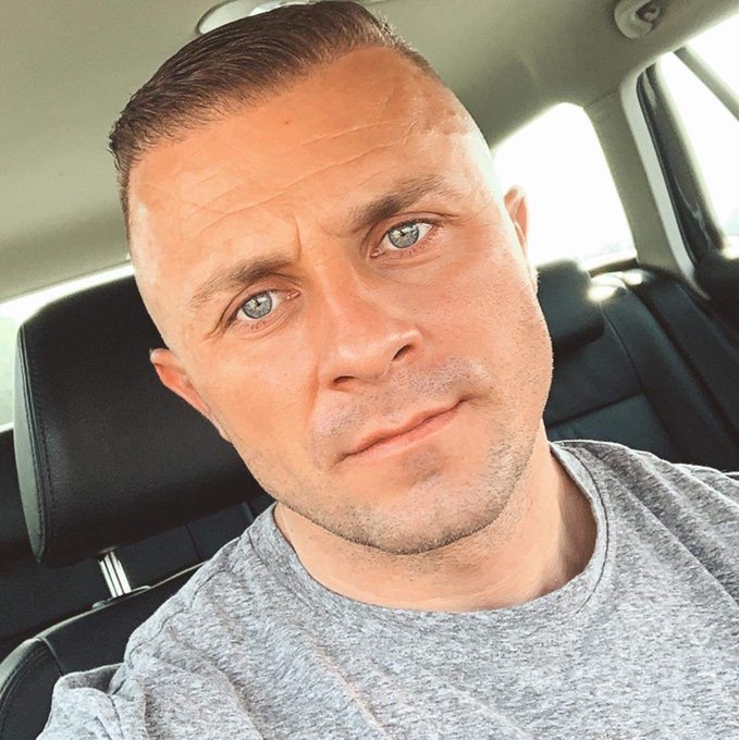 pravevski's tweet photo. 50 rt za ovog tatticu , pa idemo dalje🤫 https://t.co/qaHfCvcQdg