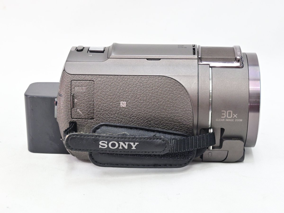matsuzakayainfo's tweet photo. ☆新着情報★
メーカーSONY
商品名FDR-AX40 (Bronze Brown)
価格　61,800円
程度　良品

ソニー ビデオカメラ FDR-AX40 です！
高倍率のレベルの高いビデオカメラです！
良好な状態です！

↓商品URL↓
https://t.co/zf73sZCR2d

＃松坂屋カメラ　＃AX40　＃ビデオカメラ　＃ソニー　＃カメラ https://t.co/qLelceCEDy