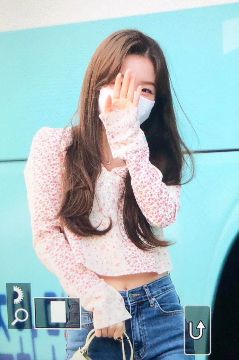 ʙᴀᴇʙᴀᴇ 배배🐰 tweet media