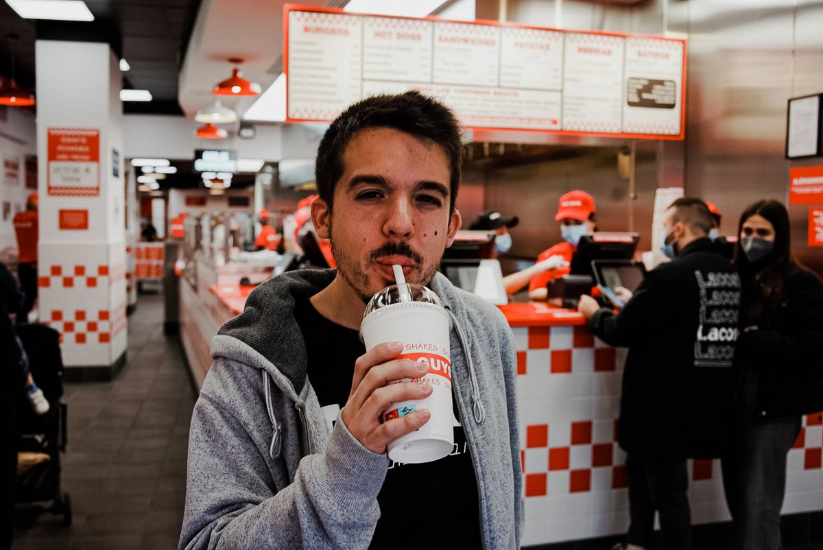 Five Guys España tweet media