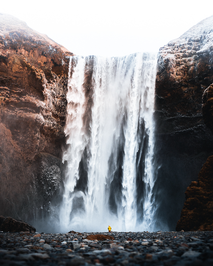 icelandicguyy's tweet photo. GM ☕️ a little person for a sense of scale? Yes plz. https://t.co/xJnwra4aOr