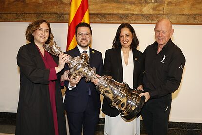 Ahora que parece que volvemos a los años 90 con la celebración de mega eventos, tipo la #CopaAmérica o los #JJOO de Invierno en #Catalunya, hagamos un breve repaso de lo que, ahora mismo, sabemos de celebrar un evento de tales características.

Breve (espero) hilo👇🧵