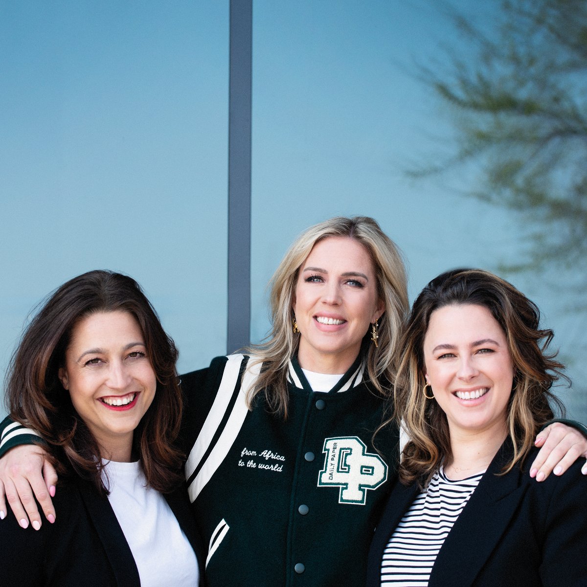 Deze drie ervaren toppers treden toe tot ons MT: Michelle van der Zee, Maaike Langereis en Claire Daemen. Erik Wiese doet op zijn beurt een stap terug bij Blauw Gras om door te groeien naar Ace. Lees hier alles over onze nieuwe koers: blauw-gras.com/nl/news/blauw-…