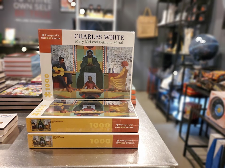 ShopNilu's tweet photo. Black art puzzles remain a hot item.  We recently restocked Charles White's Mary McLeod Bethund Mural puzzle.

#blackculture #blackculturematters #africanamerican#familytime#blackfamily#blackfamiliesmatter #uniquegifts  #perfectgift #perfectchristmas #unusualgifts https://t.co/qkKVQqiEqr