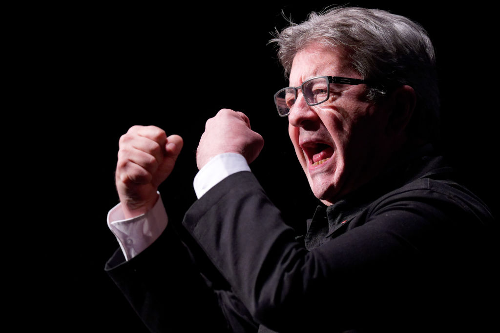 dfertl's tweet photo. "The French Left Must Rally Behind #JeanLucMélenchon"
#Mélenchon is rising in polls before Sunday's first round in #France’s presidential election, but a disunited left risks #farright Marine #LePen beating him to the runoff
#ASeasonInhell #Presidentielles
https://t.co/aB9qtrp4Ox https://t.co/0EZVL7zjAx