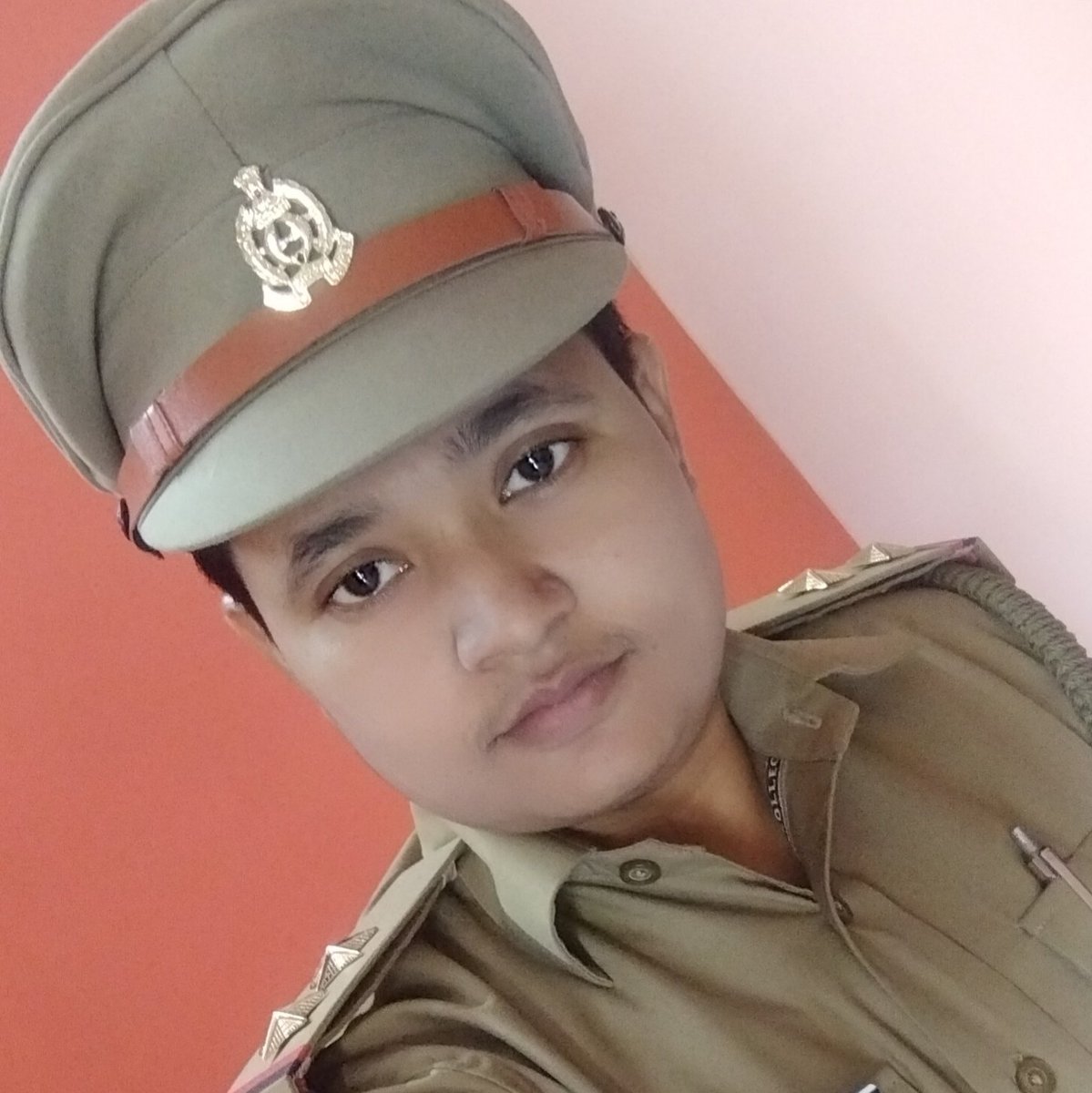 shivaSi86014323's tweet photo. #NewProfilePic https://t.co/d7DWzM2GMT