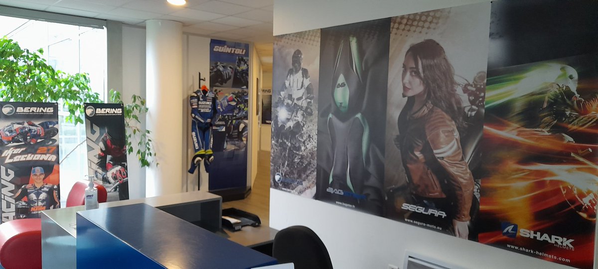 PlvRacing's tweet photo. Après une visite dans les locaux de #Bering la semaine dernière au retour du Fsbk, je suis heureux de vous confirmer leur soutien pour une nouvelle saison.
Bering est notre partenaire depuis la création de l'association. 
Chacun de nos bénévoles repartira avec un t-shirt ou polo https://t.co/WKq2tX9GhW