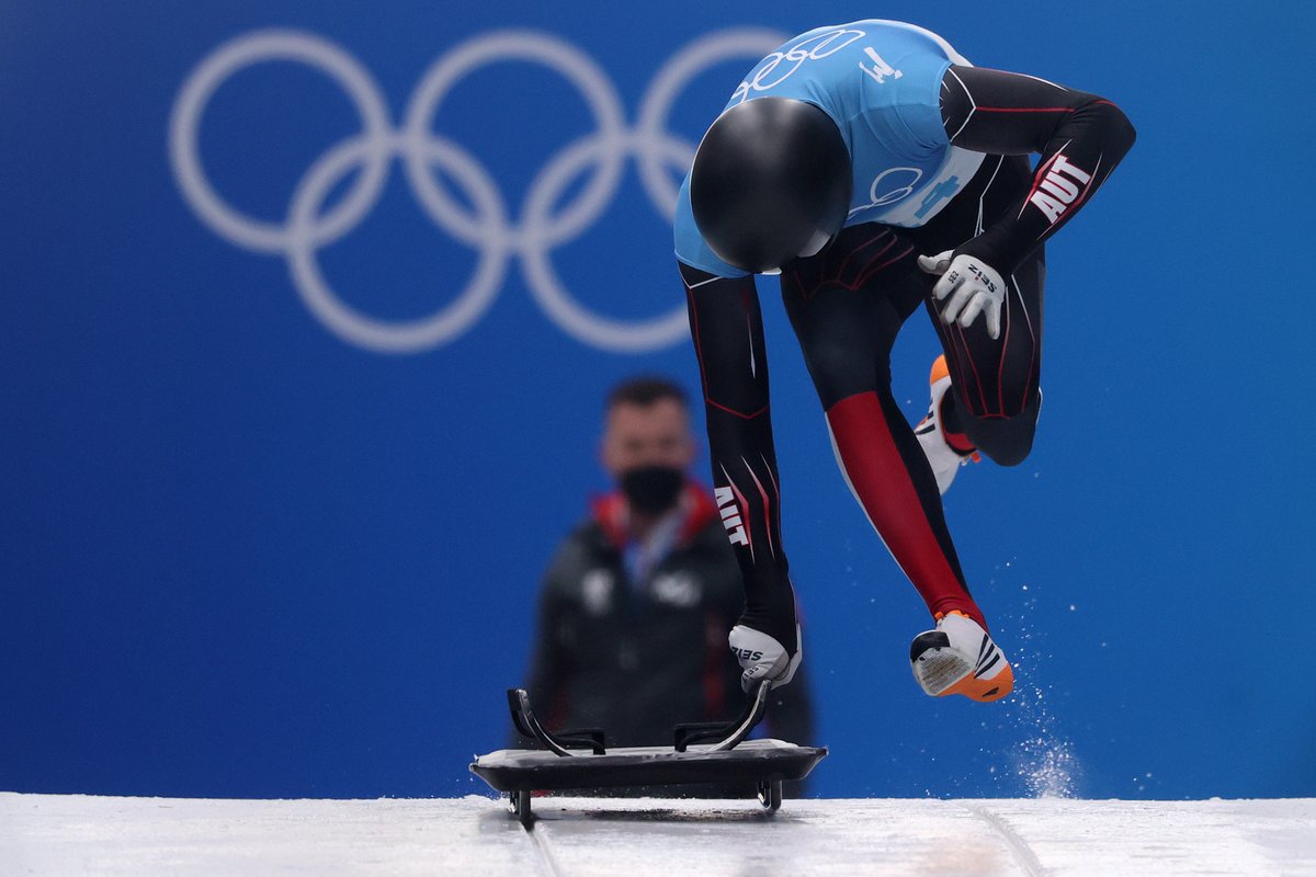 Breathtaking moments from the Men’s #Skeleton at the National Sliding Center during #Beijing2022 📷GettyImages #WinterOlympics #Olympics #WinterSports #TogetherForASharedFuture #BingDwenDwen #ShueyRhonRhon