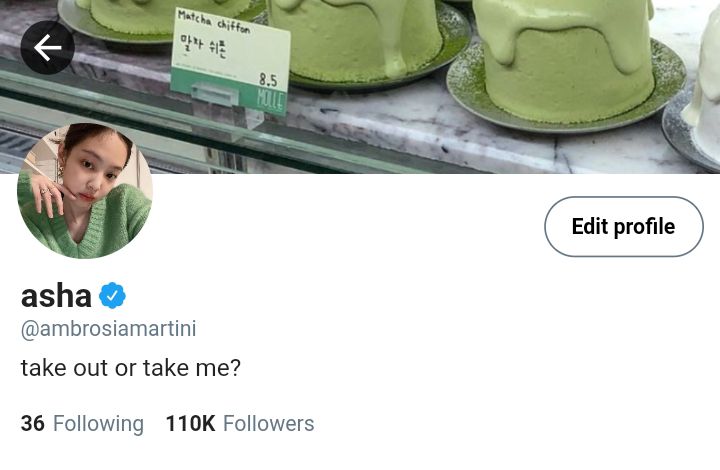 niniable's tweet photo. take me out | #JENLISA

a jenlisa au in which ambrosia is a chef in her own restaurant, receives a complaint from kale's girlfriend about the poor service they have. https://t.co/d193wwQffA
