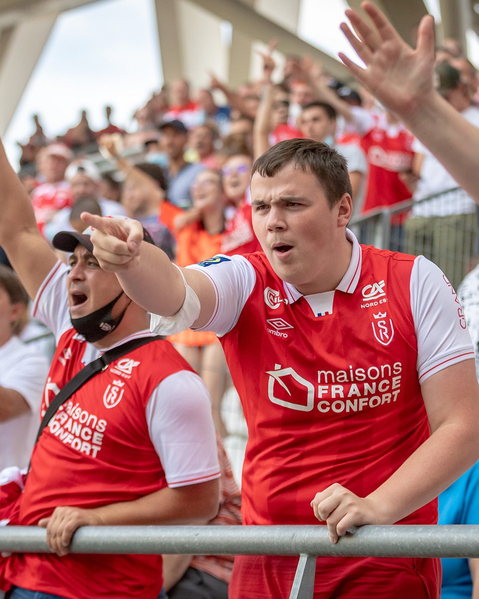 umbro's tweet photo. Game day at @StadeDeReims🇫🇷.

Time for another tour #aroundthegrounds🏟️.

#umbro #gosdr https://t.co/gA0PALYJEQ