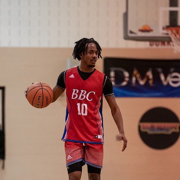 TheTeamBBC's tweet photo. Class of 2024 6’1/G Karin Fossett of Springdale Prep (MD) in Action @ Super Circuit Session I

WHO WANT TO BE NEXT? #NBA1stRd #NBAAllRookie #McDonaldsAllAmerican #USAB #CAAPOY #SECPOY #AllA10 #AllBigSouth #AllMEACRookie #AllPatriotLeague

 #EmbraceTheGrind #EmbraceTheStage https://t.co/rUlorW1g8l