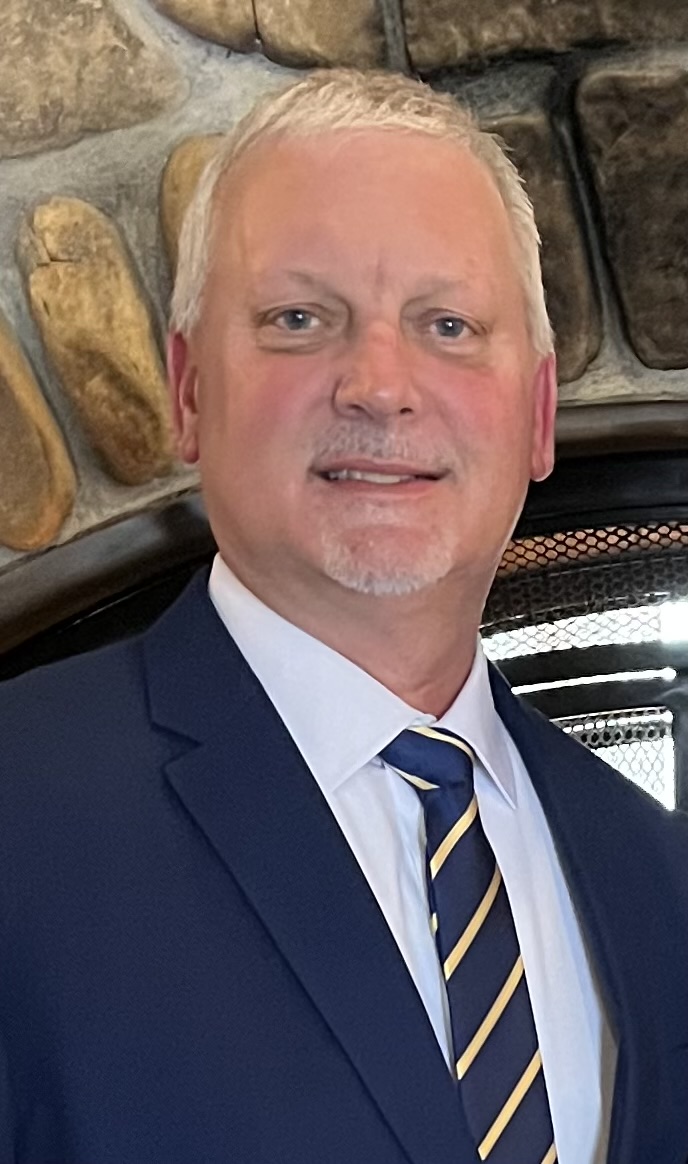 WhitfieldSports's tweet photo. Whitfield School is pleased to announce that Mike Roth will step into the role of Director of Athletics beginning July 1, 2022. Currently, Mr. Roth serves as the director of activities and athletics for all Parkway Schools, a position he has held since 2014. https://t.co/DUefjUfkji
