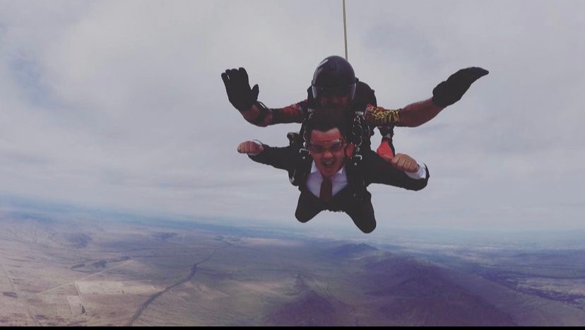 The consummate professional. One of our chapter consultants, Richard Word Jr., recently went skydiving while on a chapter visit!

Are you a graduating senior or recent graduate looking for your next opportunity? Apply to be a chapter consultant here: tinyurl.com/5n7wf6a8