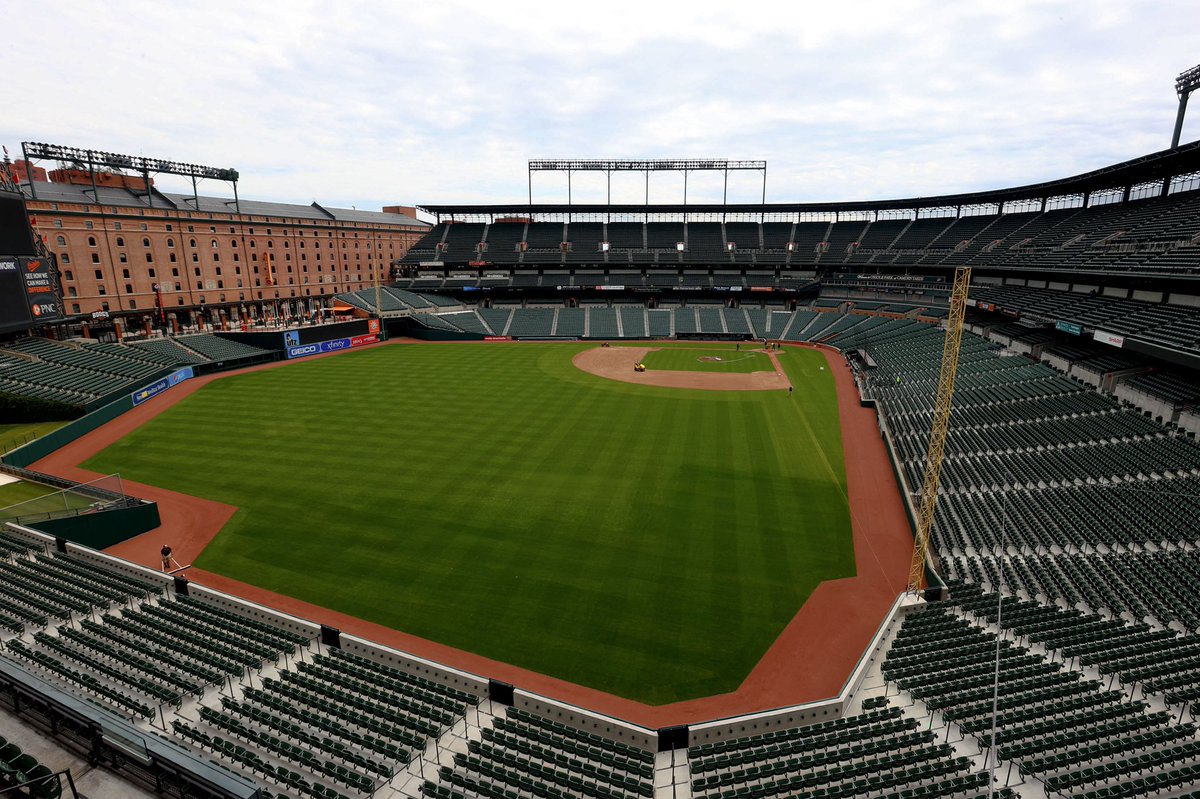 orioles left field wall before and after