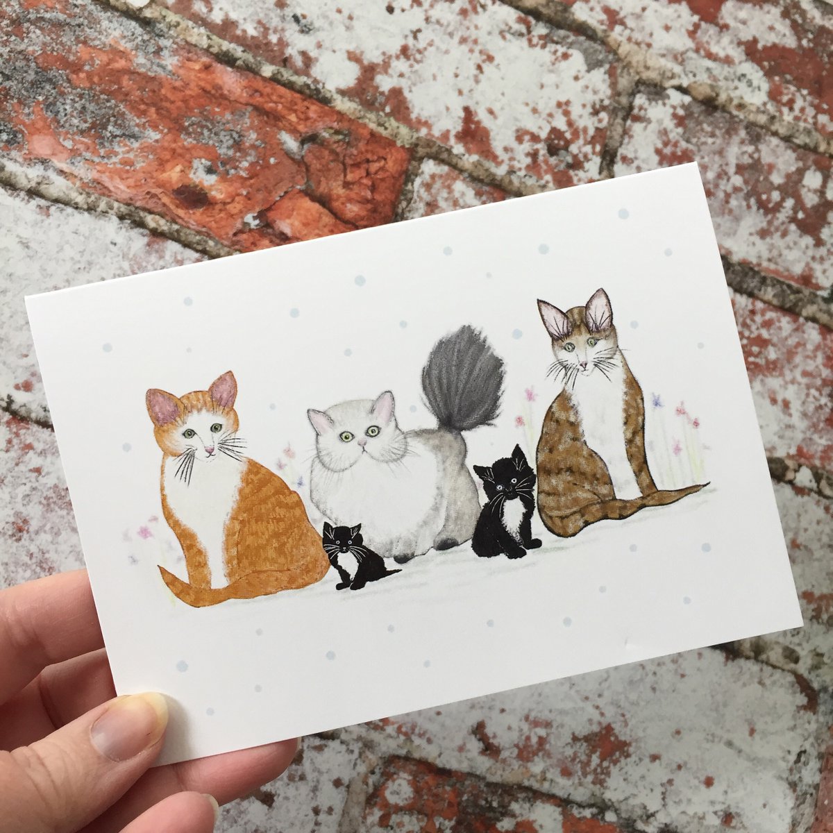 FoxMarketW7's tweet photo. We're back at The Fox pub in Hanwell this Saturday (9/4) 11am-3pm! Come along to shop direct from local artists, makers and vintage traders. 
The market is outdoors and wheelchair/buggy accessible.

#hanwell #ealing #shopsmalluk #shoplocal #HandmadeHour #london #womaninbizhour https://t.co/q3XbDyBEAV