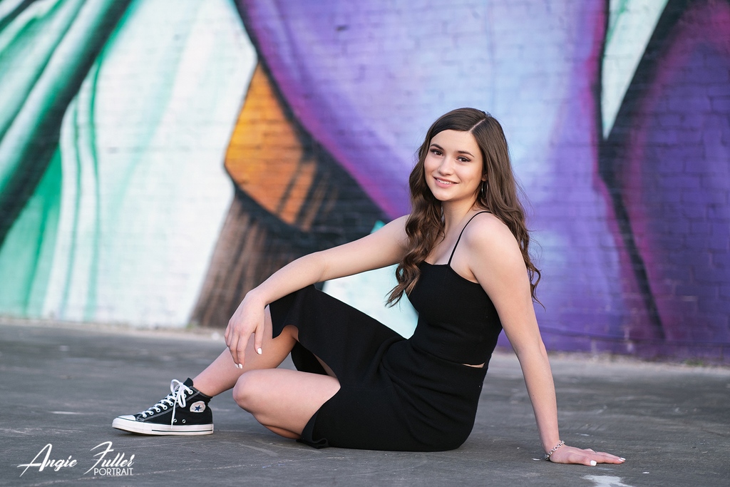 afullerportrait's tweet photo. Ava's senior portrait session in Downtown Beaumont! It's been such a pleasure to work with this beautiful, funny, kind young lady this year! ๐ฅฐ
#ModelCrew #Classof22 #VidorHS #Beaumontphotographer #seniorportraits #seniorinspiration #graduationpictures https://t.co/IaxrM9zORo