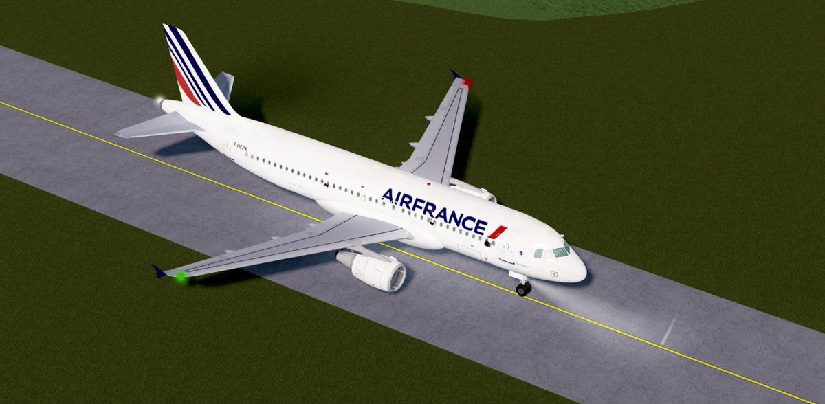 AirFranceRB's tweet photo. Flight over, landed smoothly in Paris.

📷: HGHuy2403 (Discord) https://t.co/yLVncpgAB3