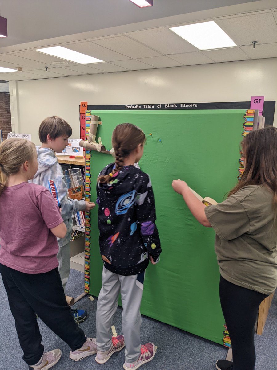 PPES_Library's tweet photo. Makerspace activities encourage creative thinking, perseverance through difficulty, and collaboration. https://t.co/kCJfCE2G4Z