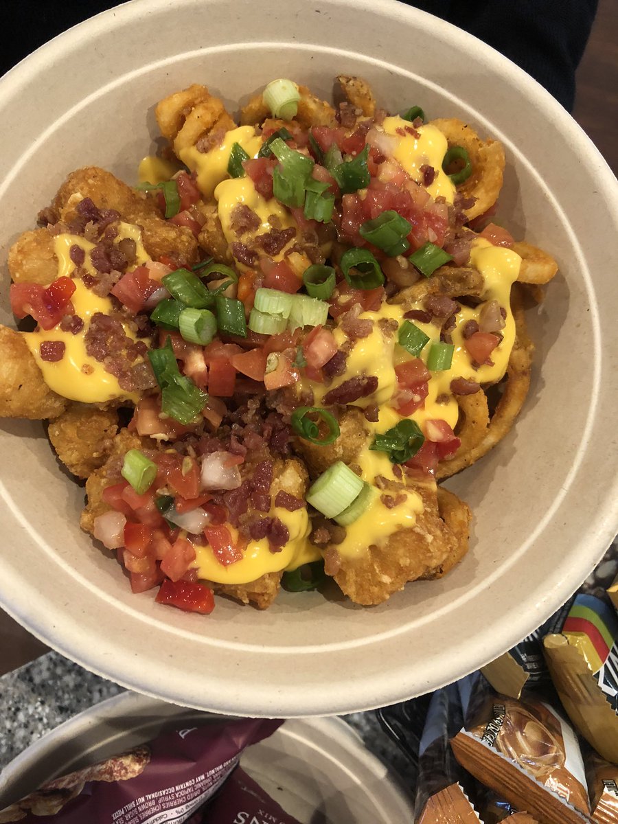 PVI Dining tweet media