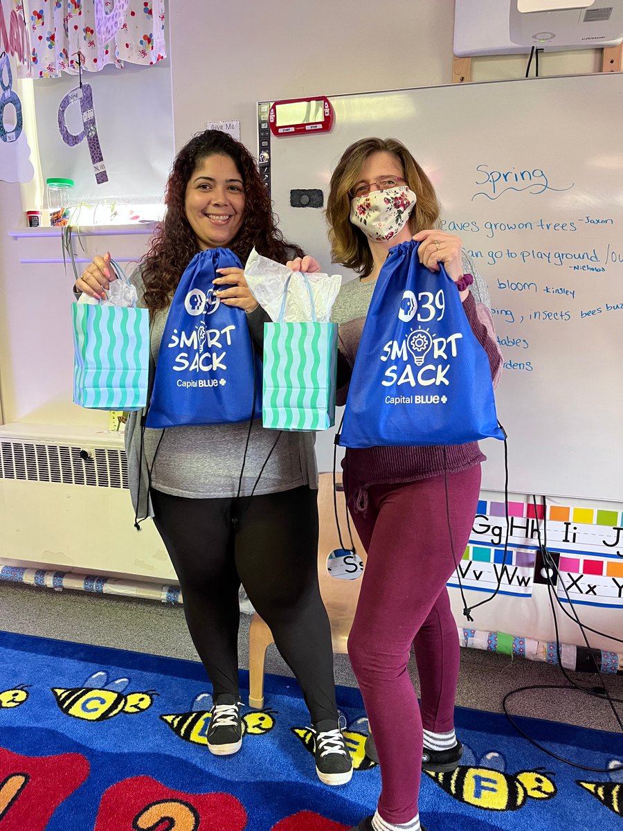 PBS39Channel's tweet photo. 🙌Happy #wotyc where we celebrate our littlest learners and their educators!
🎒At PBS39 that means #SmartSack drop offs!
@LVCConline @capbluecross @mystlukes https://t.co/dtkXwG2Fd2