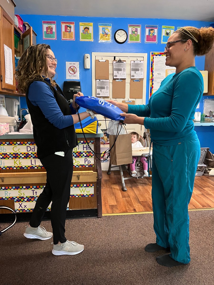 PBS39Channel's tweet photo. 🙌Happy #wotyc where we celebrate our littlest learners and their educators!
🎒At PBS39 that means #SmartSack drop offs!
@LVCConline @capbluecross @mystlukes https://t.co/dtkXwG2Fd2