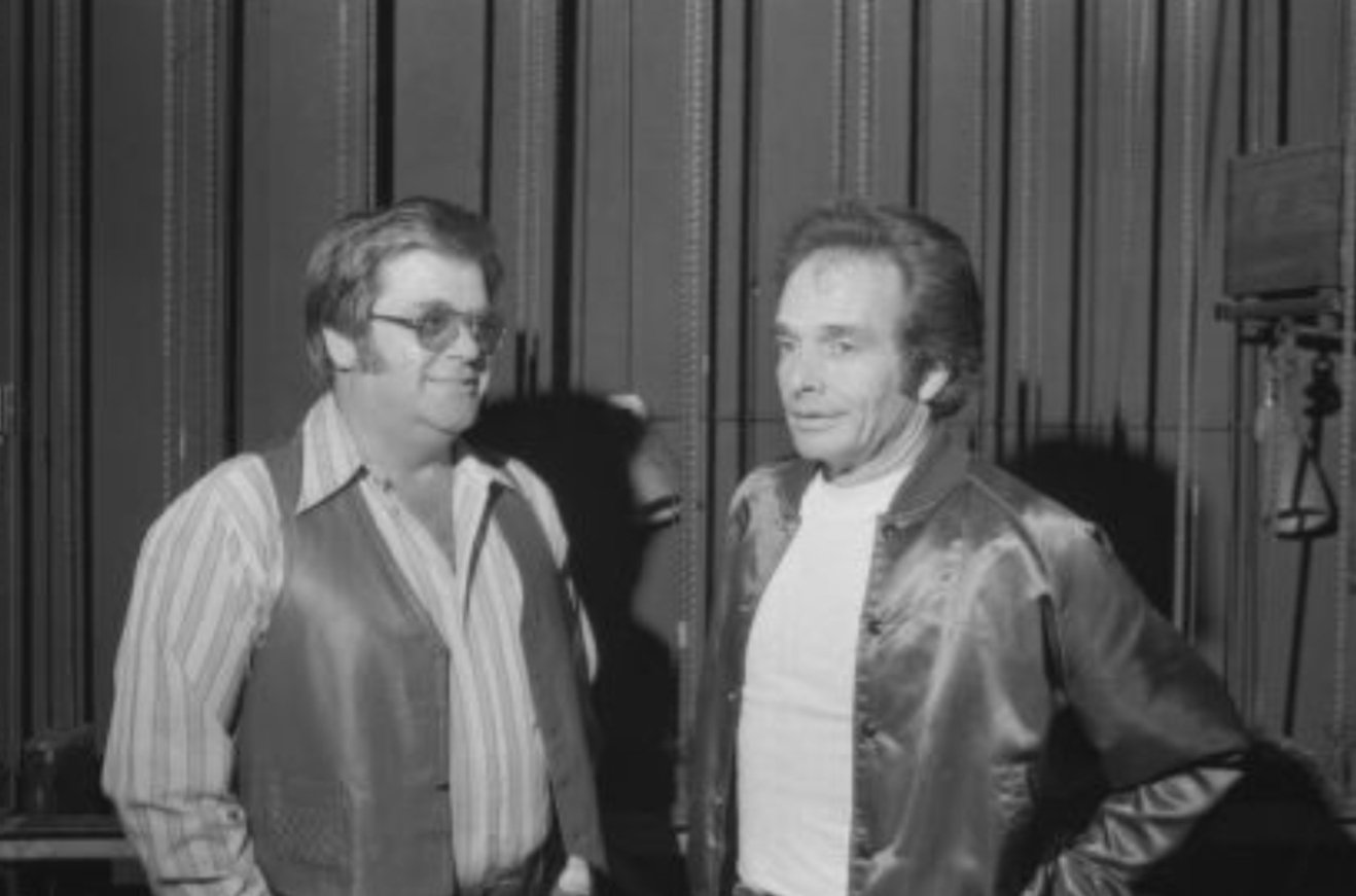 Happy Birthday Merle Haggard
1977 - Backstage 