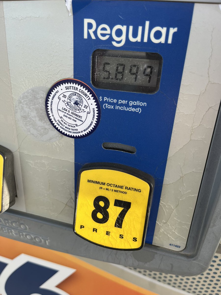 J_GallagherAD3's tweet image. Californians are being financially crippled by these high gas prices. The Super-Majority won’t act. It’s like their plan is to just cross their fingers and hope they go away. Why not take #50CentsOffNow?