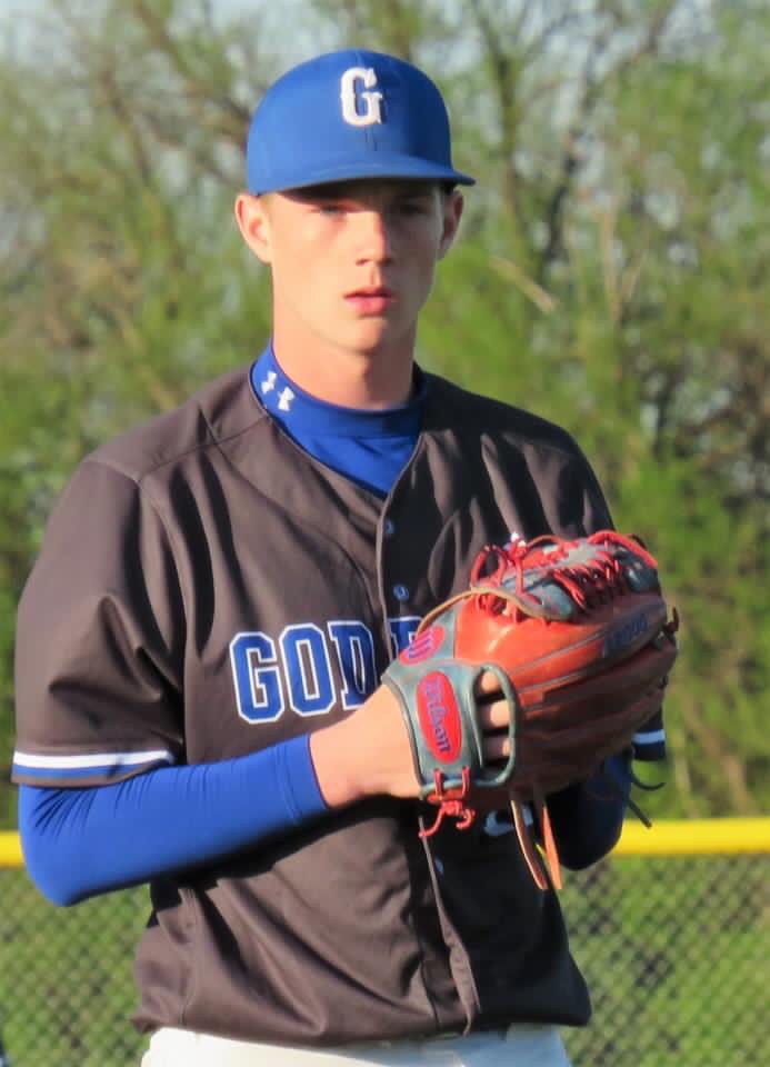CWatkins2024's tweet photo. Goddard Lions vs Maize Eagles April 2.  5 IP, 2 ER, 1BB, 8K’s.                              1 for 3 at the plate with an RBI. #lefty #leftyswag #pitcher https://t.co/ucDEpbkVhc