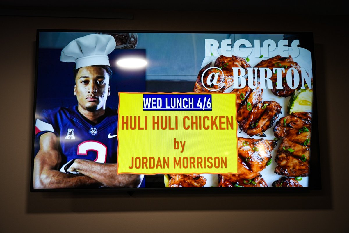 UConnFootball's tweet photo. It's a Luau at Burton! 🌴🥥🍍

Thank you to @jordnmorrison for bringing us the recipe and thank you to our amazing Dining Hall staff for bringing it all to life!

#HuskyRevolution https://t.co/3vaz3Y79GT