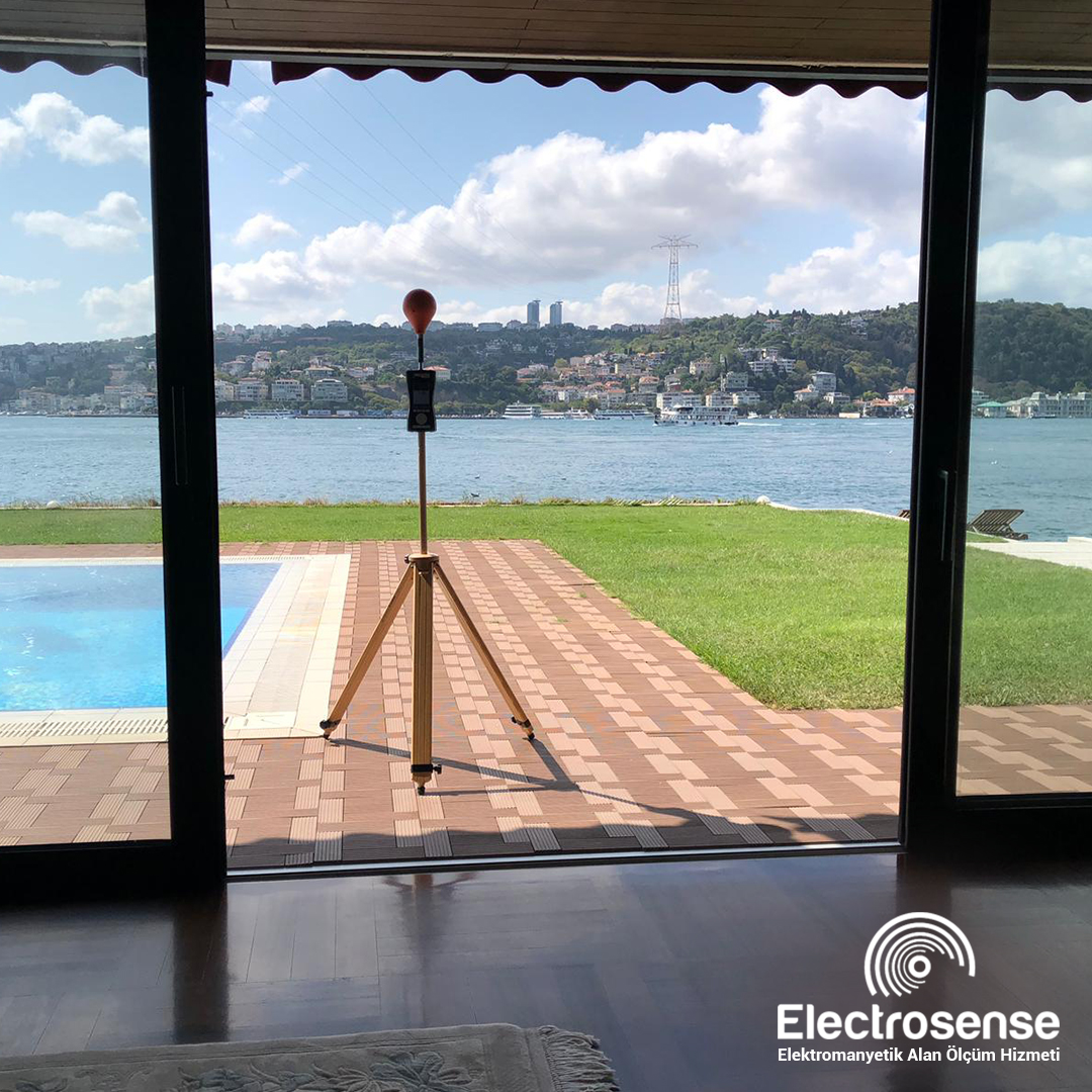 Milyonlarca dolar ödeyerek yalı almadan önce enerji nakil hattının sağlığınıza olası etkisini ölçtürebilirsiniz.

Barcelona markası Wavecontrol elektromanyetik radyasyon ekipmanlarımız ile ortamdaki elektromanyetik radyasyonu ölçüyoruz!

electrosense.com.tr