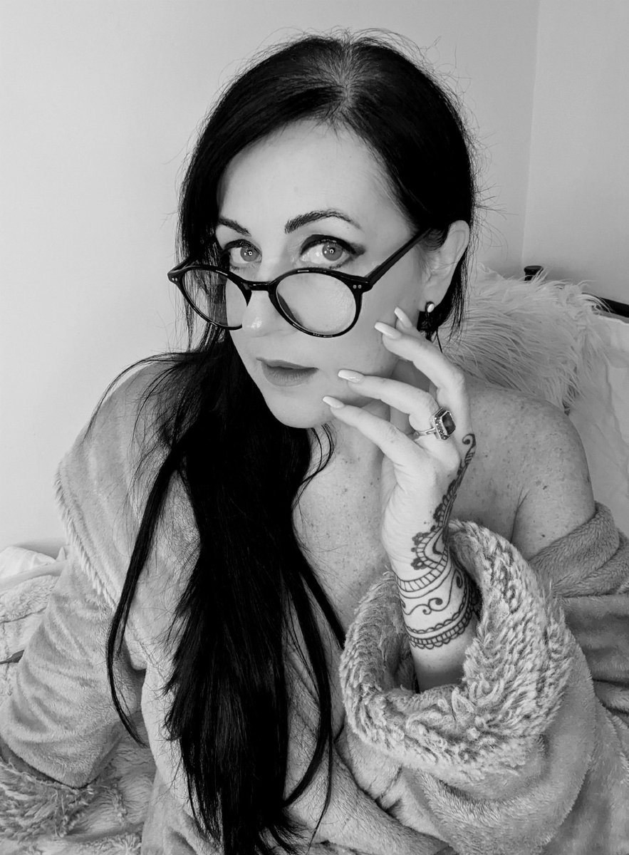 NymphoBackup's tweet photo. Do I look f*ckable today then? 😈 https://t.co/EoLZlLKZlE